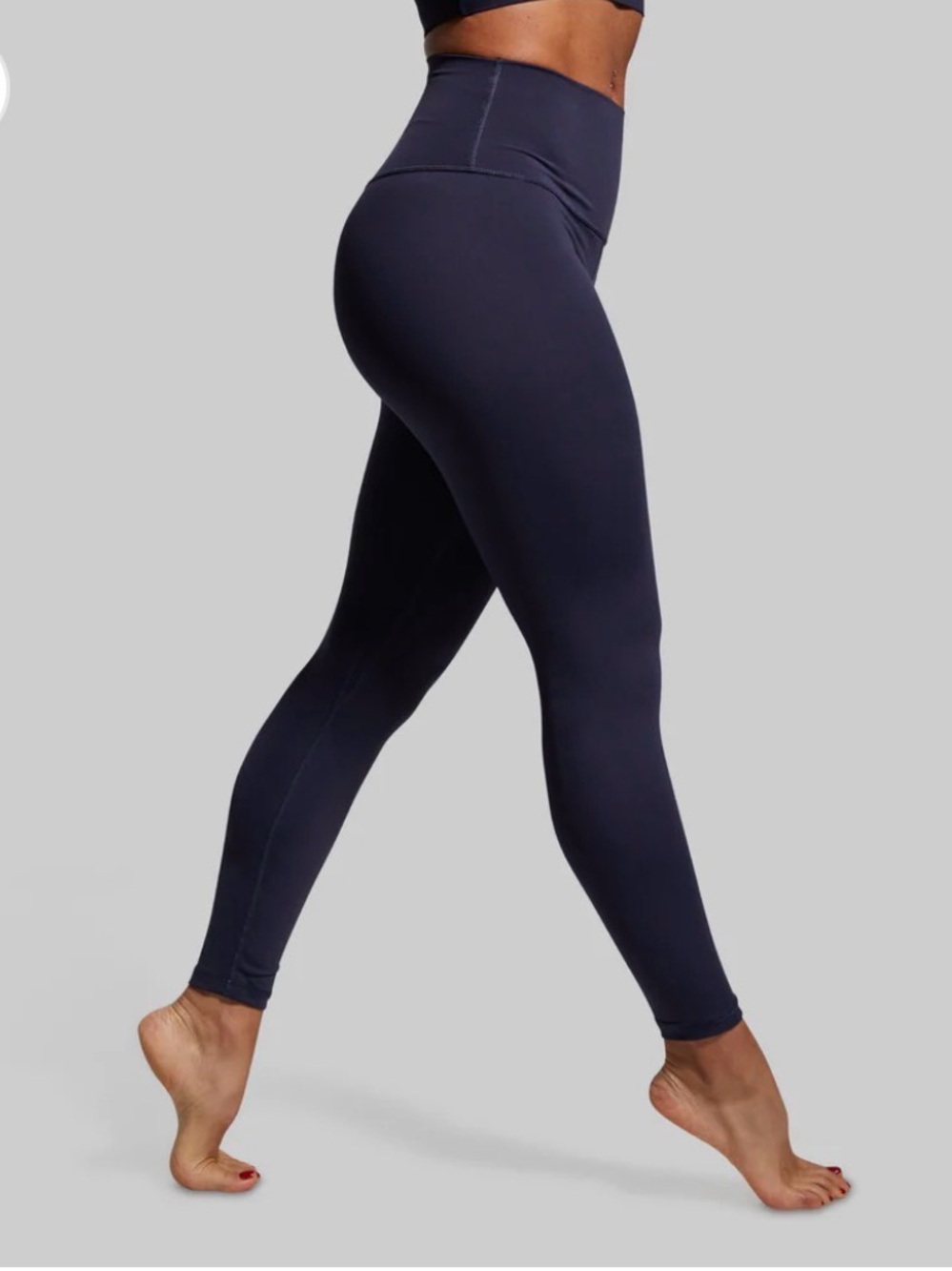 Born Primitive Your Go To Legging 2.0 in "Navy" size M
